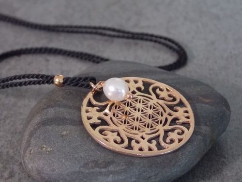 necklace made from silk ribbon  in black with feinem rosegold plated Mandala