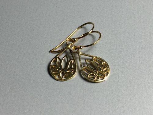 earring lotusdrop silver gold plated
