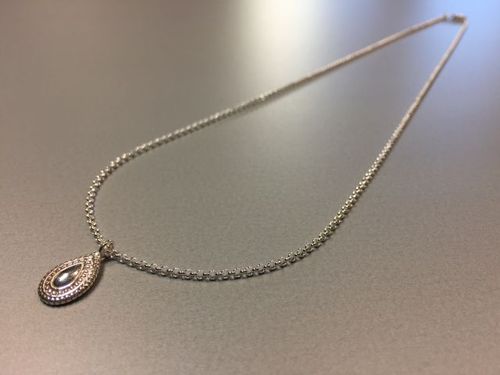 necklace with pendant silver