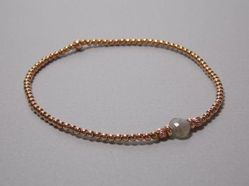 elastic bracelet with rosegold plated beads and labradorit